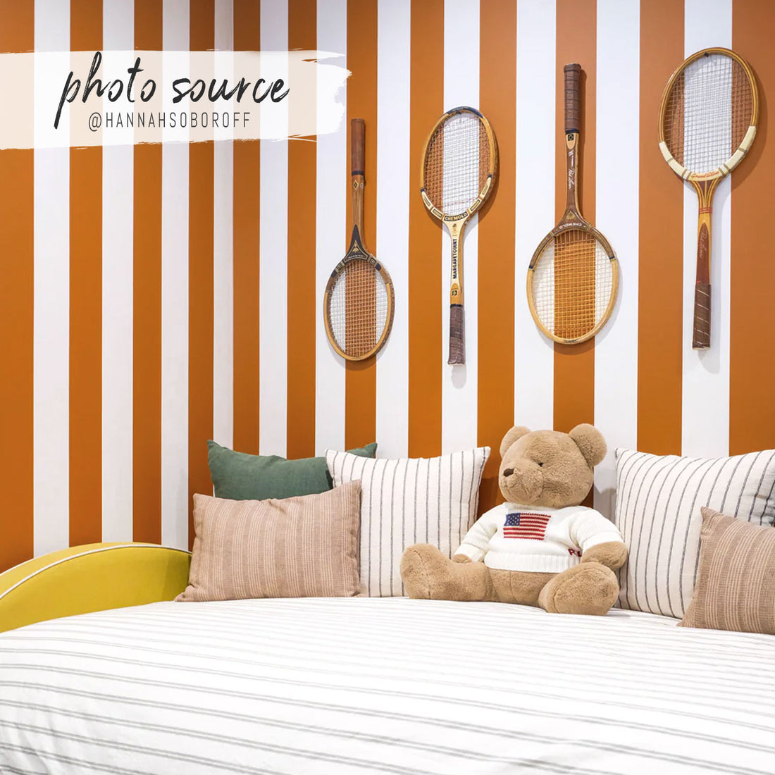 Oversized Stripes Wallpaper