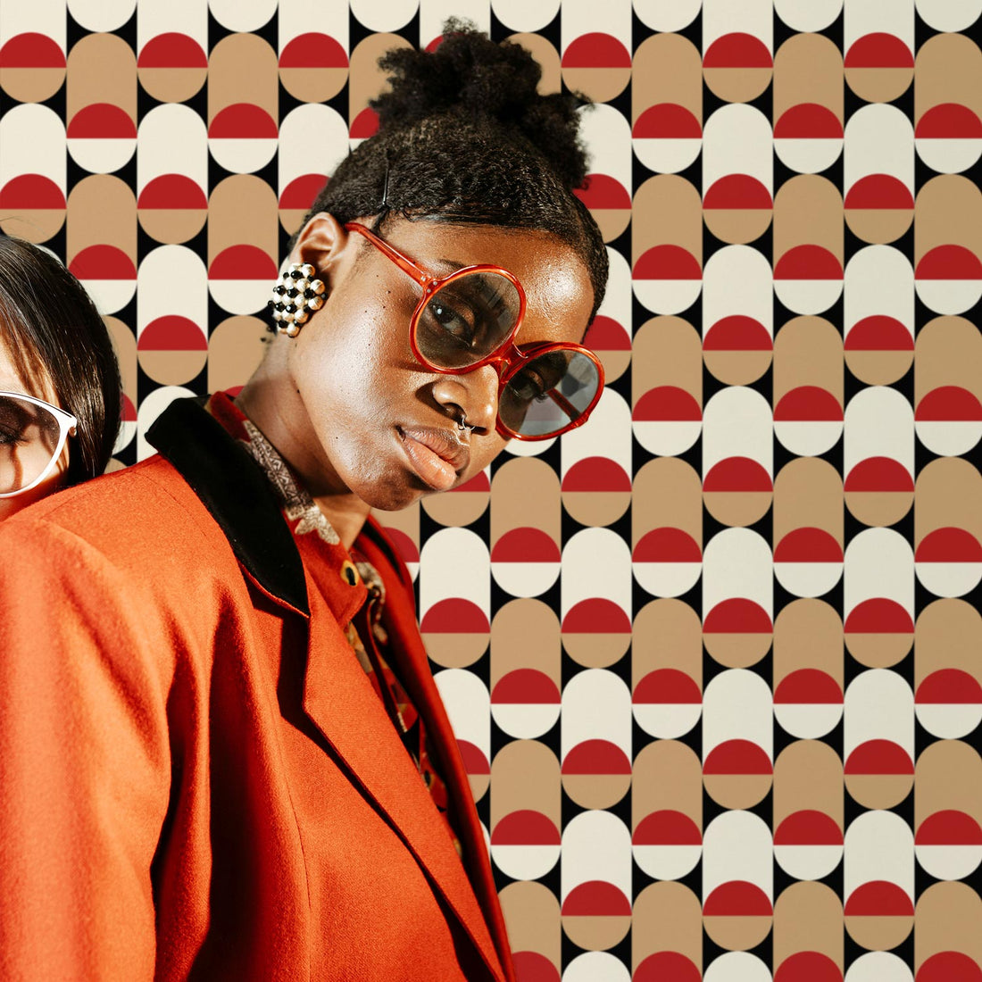 Red Mini Retro Design Wallpaper