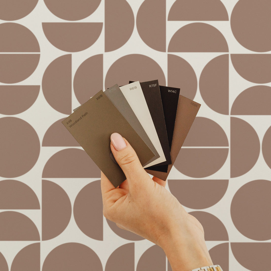Neutral Geometric Wallpaper
