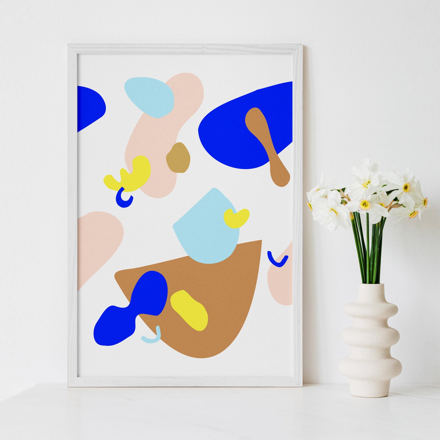 Bright Dot Poster | Livettes Wallpaper