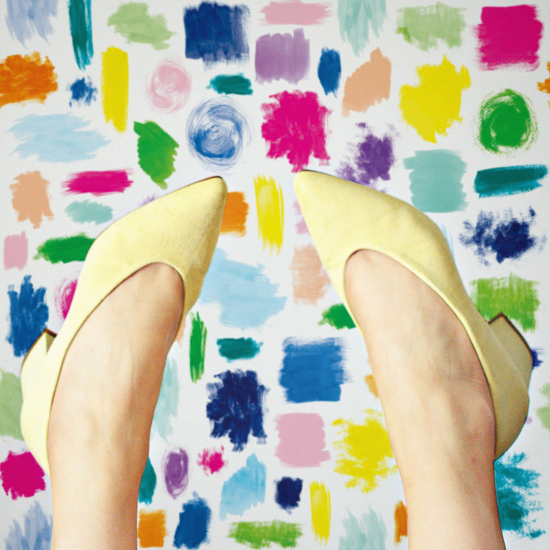 bright watercolor inspired wallpaper design
