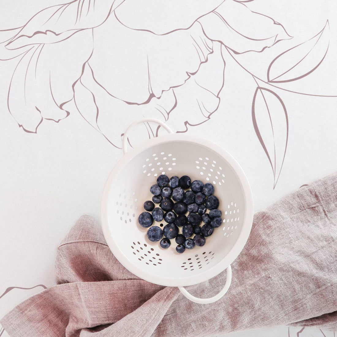 cute pink flowers inspired wallpaper design for girls bedroom interior