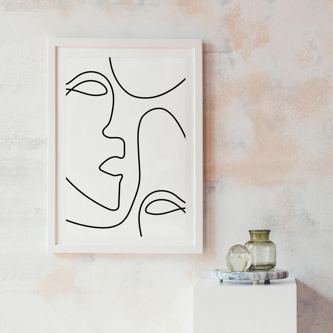 Feminine art wall decor