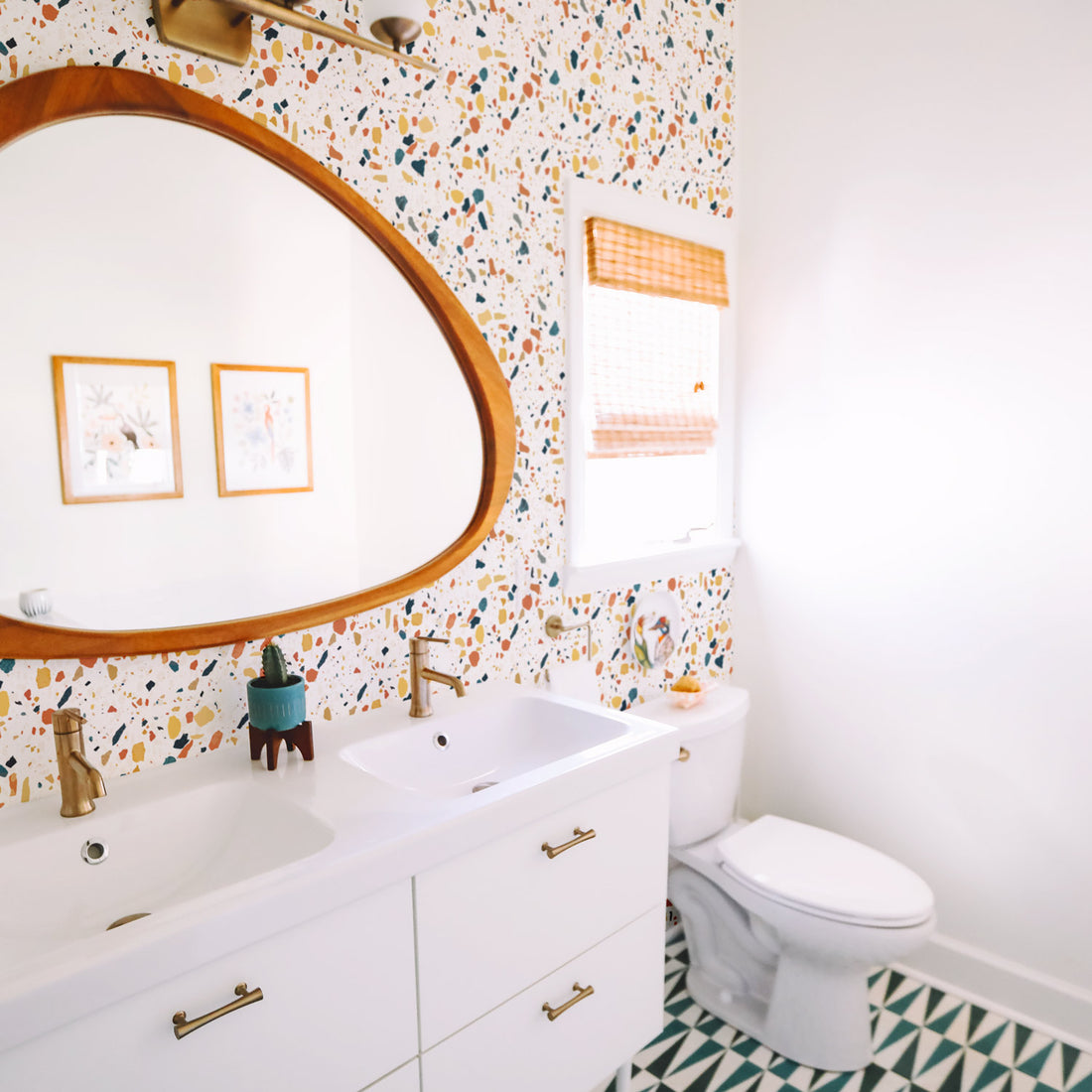 bright terrazzo wallpaper in bathroom interior
