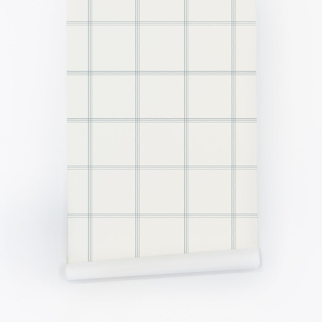 classic plaid pattern wallpaper in blue peel and stick