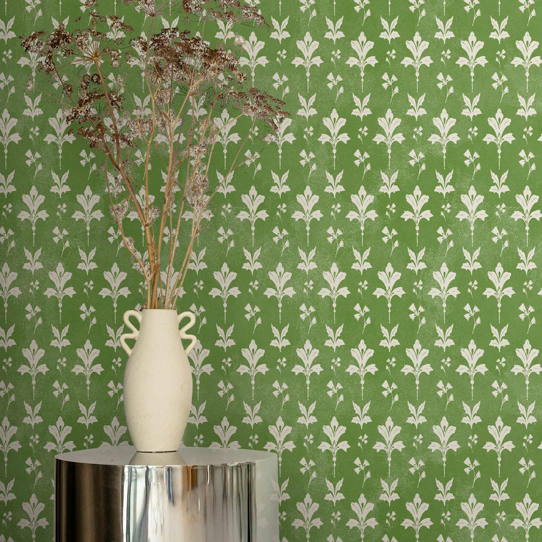 Vintage Floral Damask Wallpaper