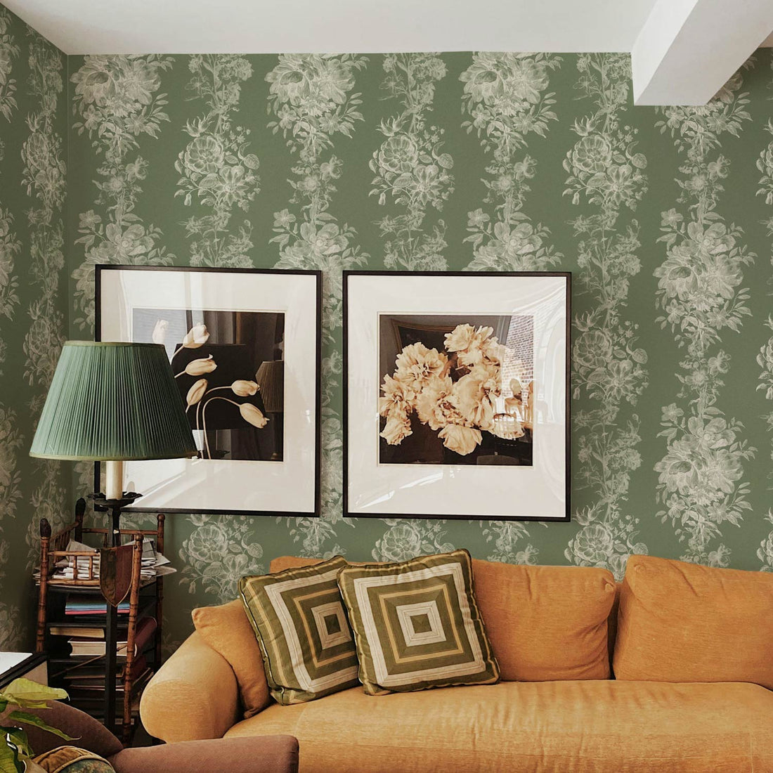 English Garden Toile Removable Wallpaper