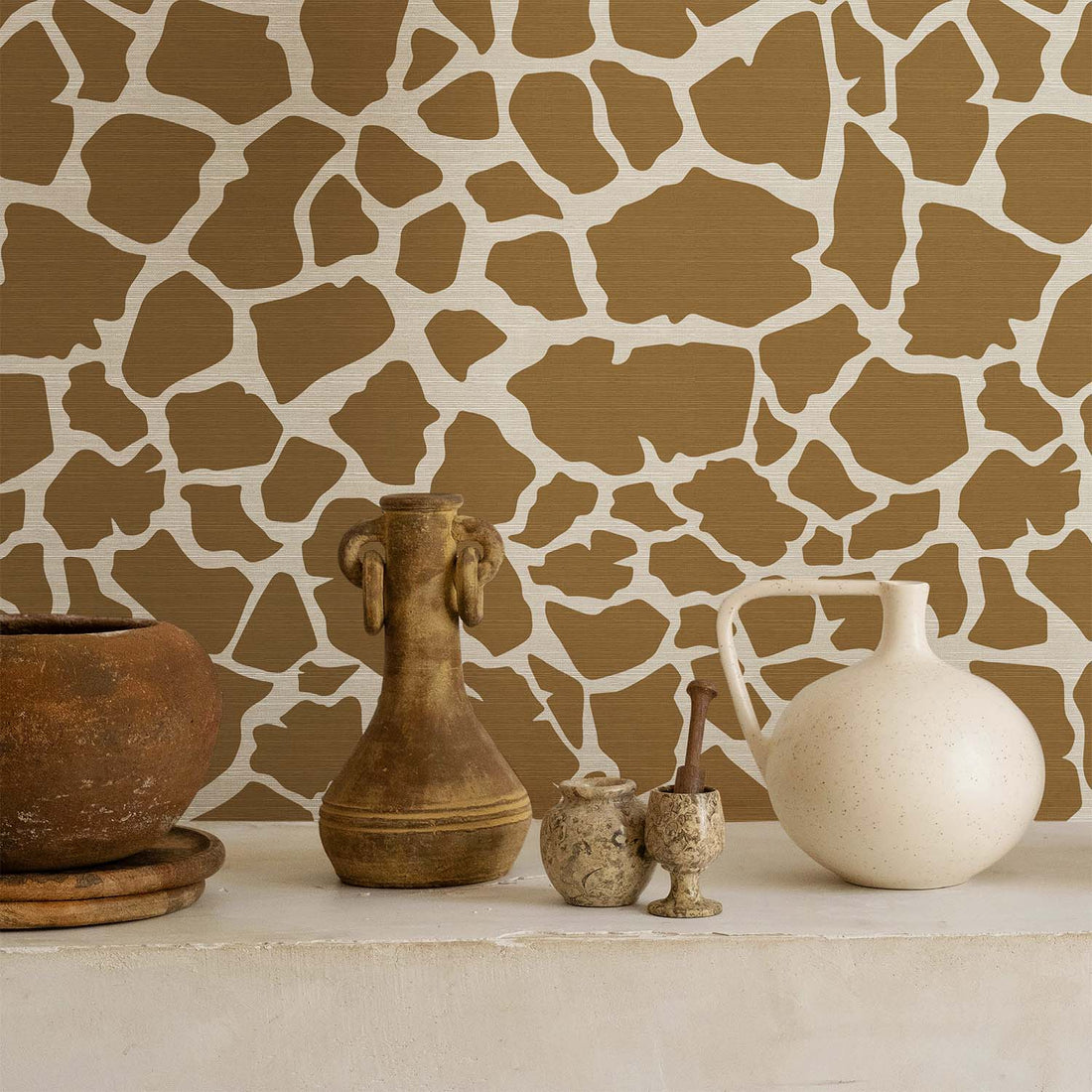 Giraffe Design Grasscloth Wallpaper