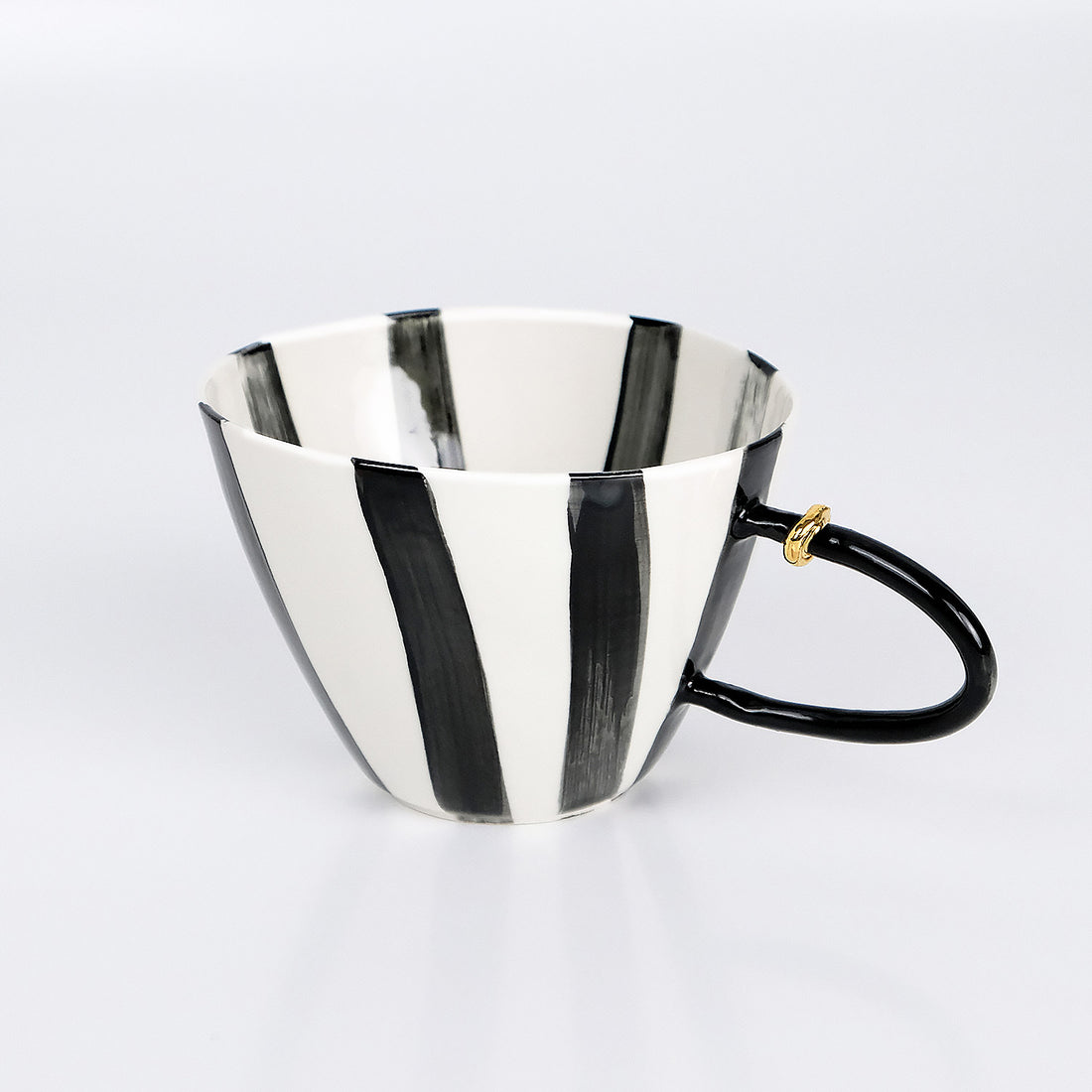 Handmade Porcelain Cup "Bold Lines"