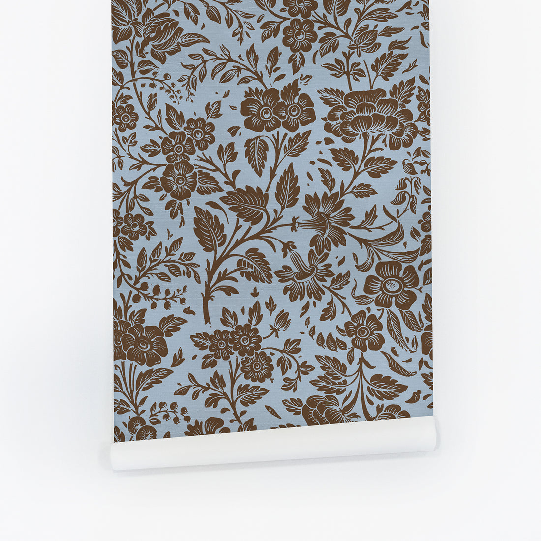Granny Chic Silk Wallpaper