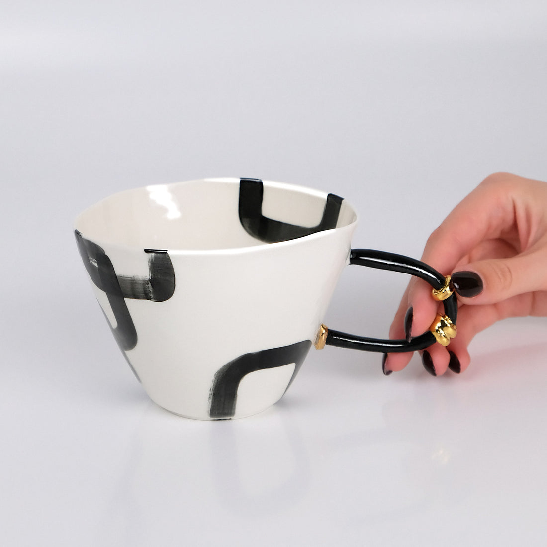 Handmade Porcelain Cup "Chain"