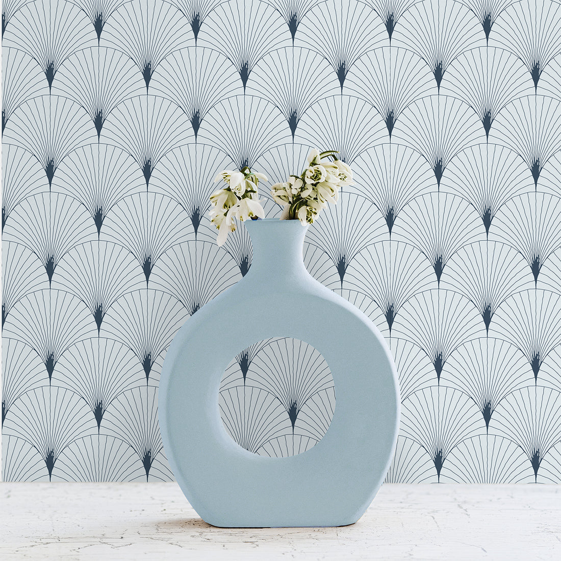 Blue Delicate Scallop Wallpaper