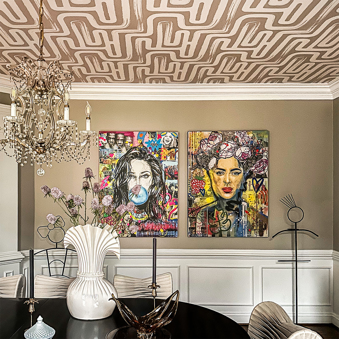 Hazelnut Color Paintbrush Maze © Ceiling Wallpaper