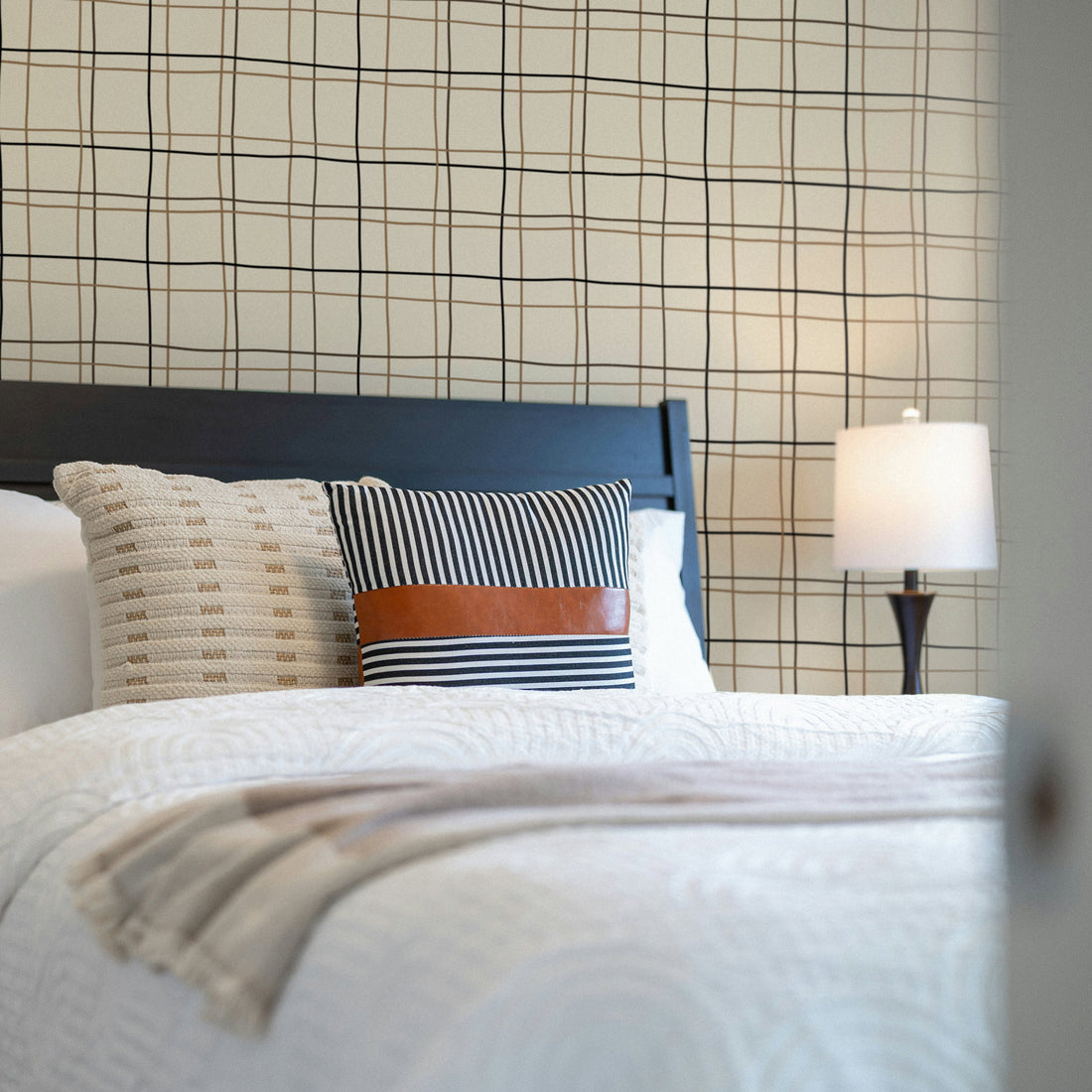 Hand Drawn Plaid Silk Wallpaper
