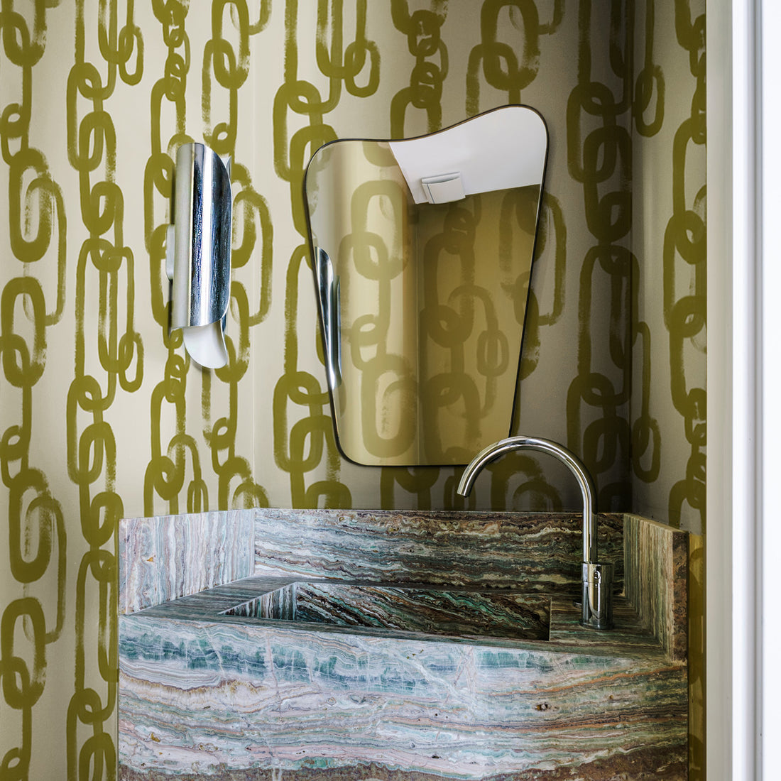 Green Chain Pattern © Wallpaper