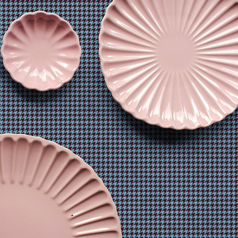 Tiny Houndstooth Grasscloth Wallpaper