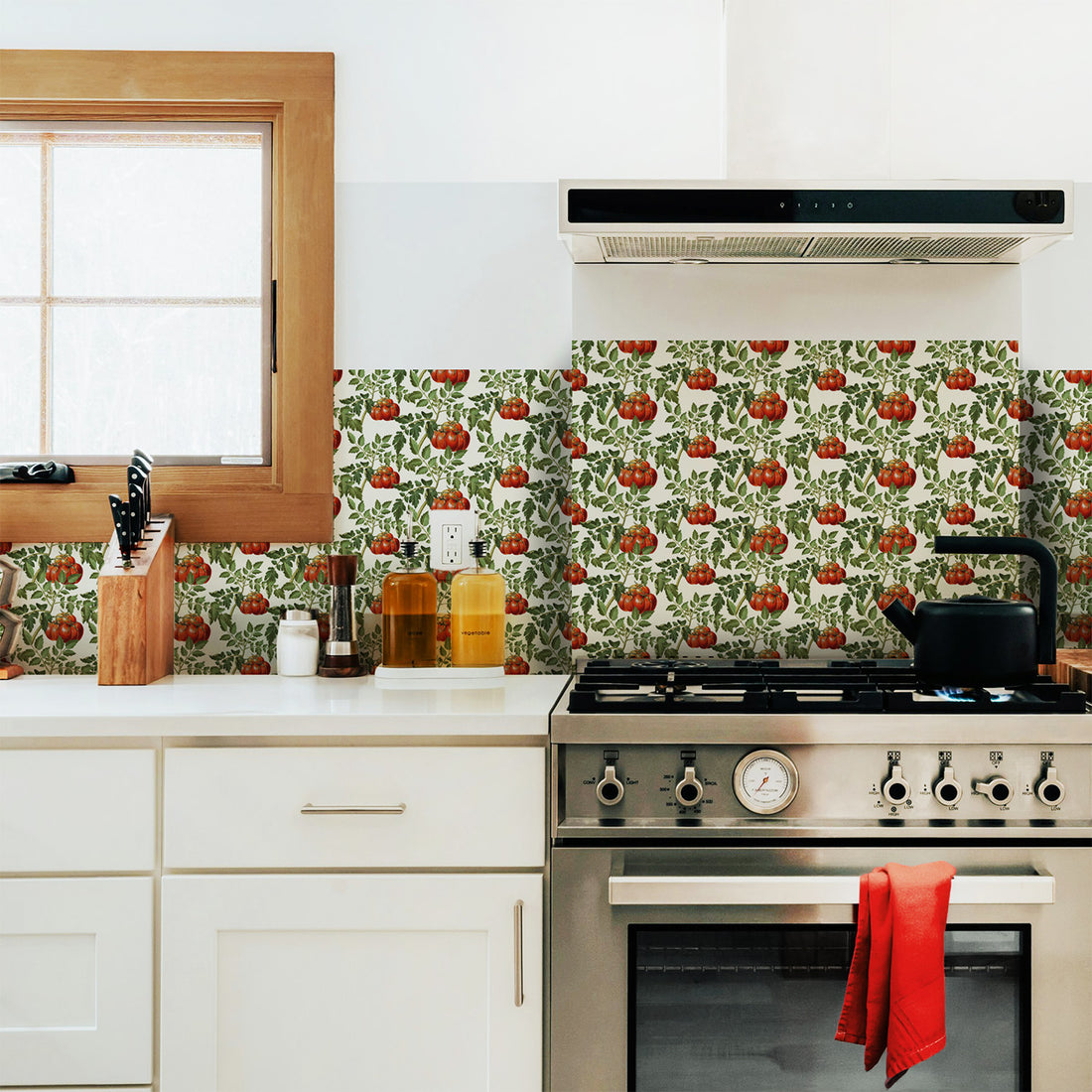 Vintage Tomato Pattern Backsplash