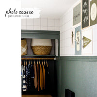 Classic neutral plaid design wallpaper