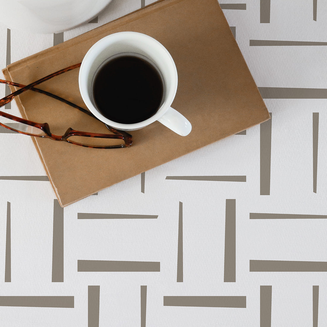 Retro Lines Design Wallpaper