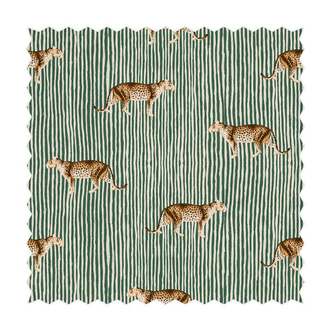 Tessuto Stampato con Fantasia Leopardata Verde Accesa