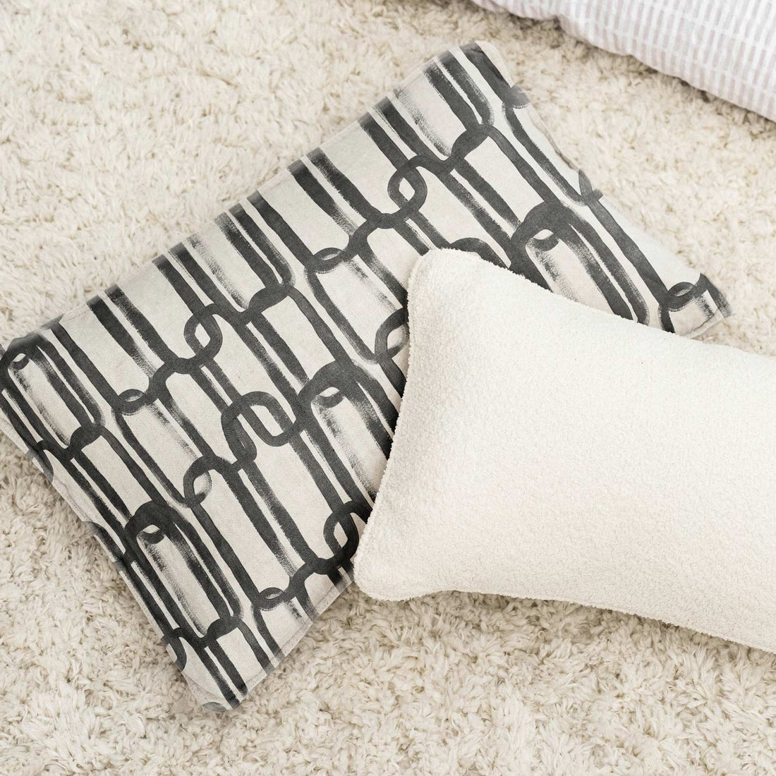 retro fabric knitted pattern pillowcase