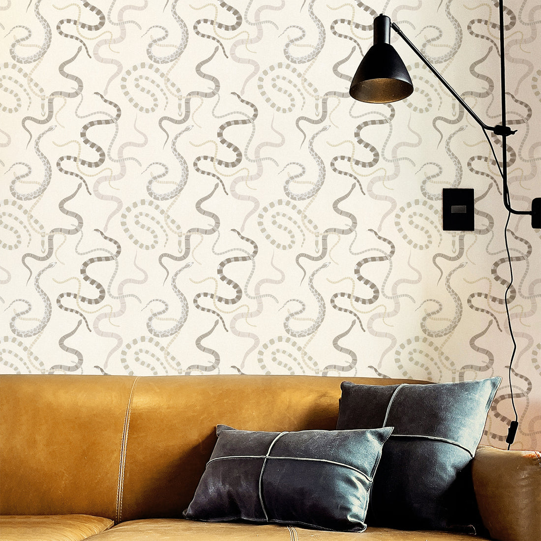 Neutral Snake In The Grass Wallpaper