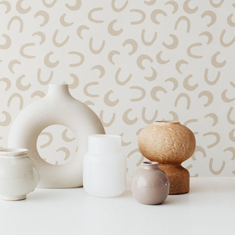 Hazelnut Colour Horseshoe Pattern Wallpaper