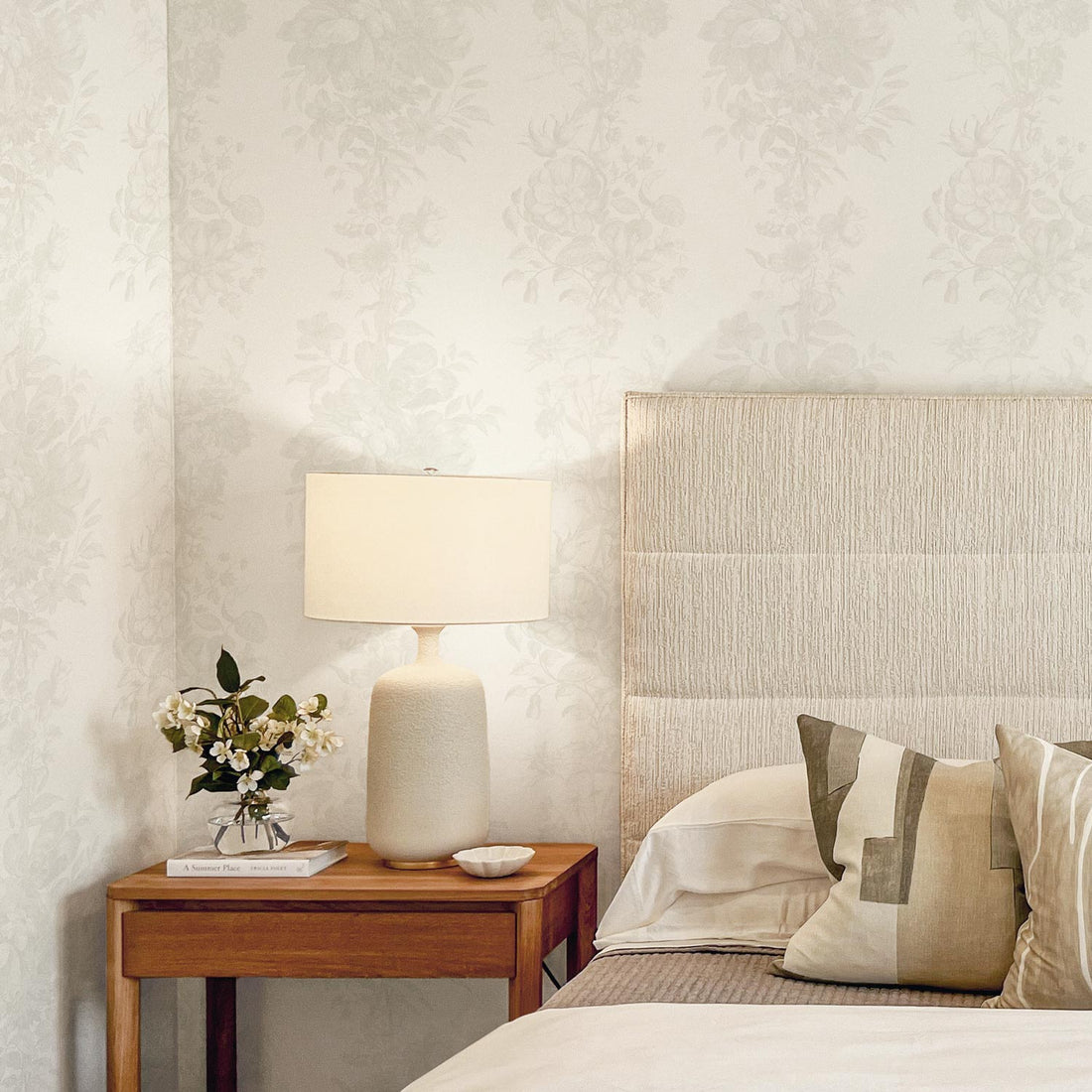 neutral floral design wallpaper for bedroom styling