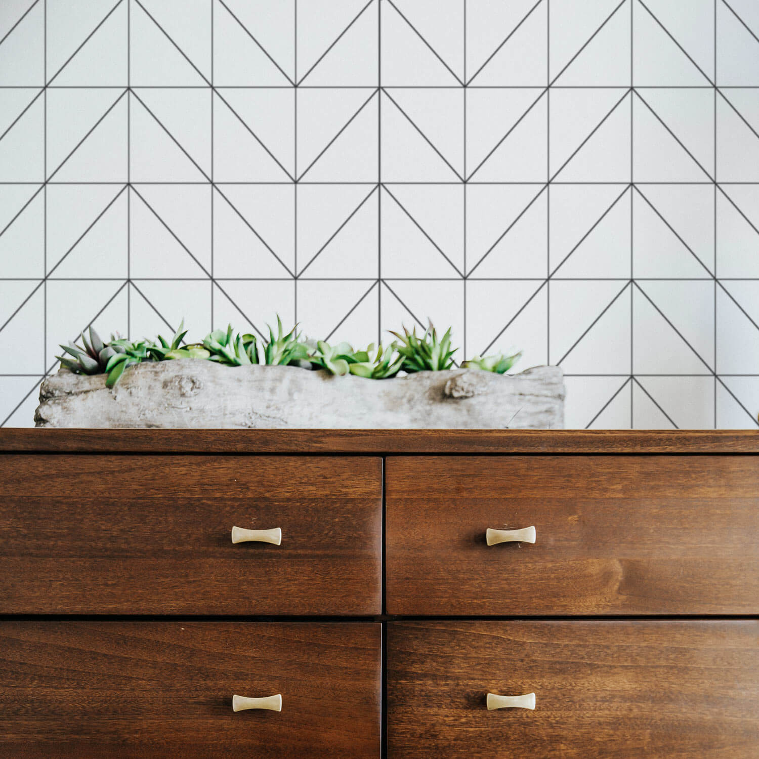 Wallpaper Geometry Patterns Indesign Geometrisch Scandinavisch design chevronbehang | Livettes Wallpaper