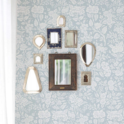 Granny Chic Floral Print wallpaper