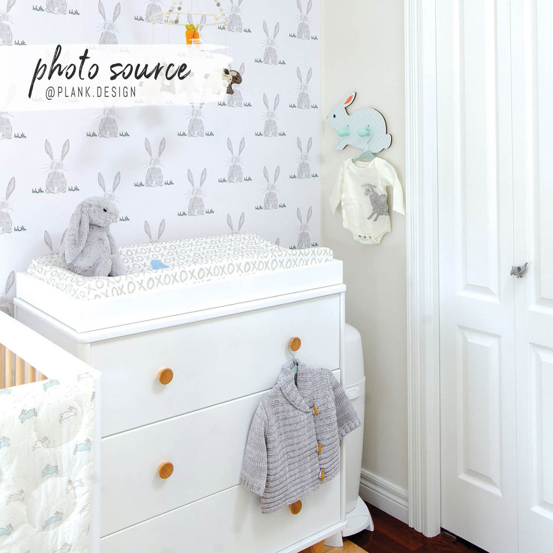 Neutral Baby Nursery Wallpaper