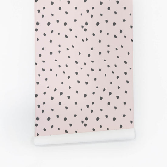Pink and grey spot wallpaper for girl's room interior by Livettes