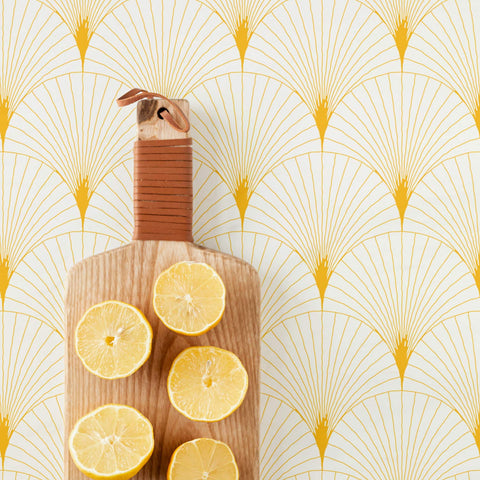 Sunny Delicate scallop print wallpaper