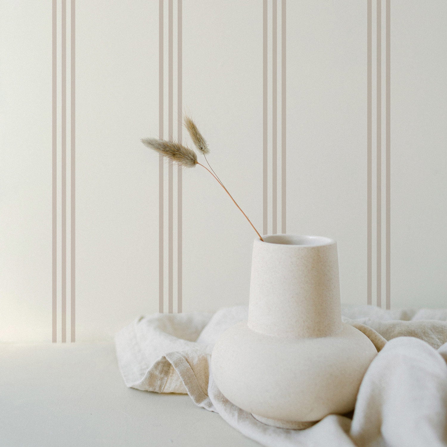 beige simple striped wallpaper design